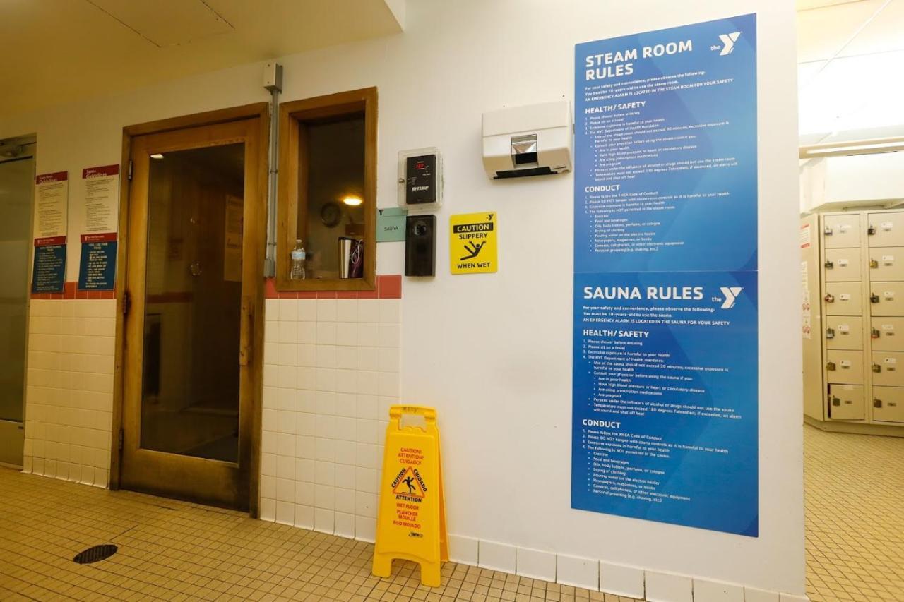 Flushing Ymca Vandrehjem New York Eksteriør billede